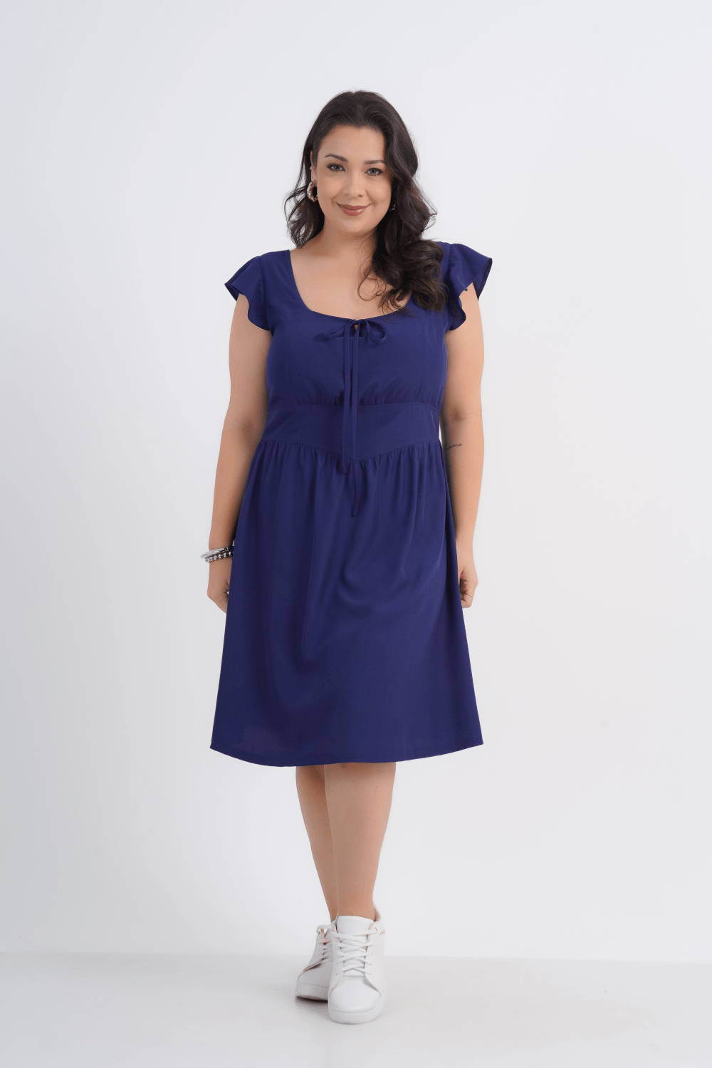 VESTIDO FEMININO MÉDIO CALISTA