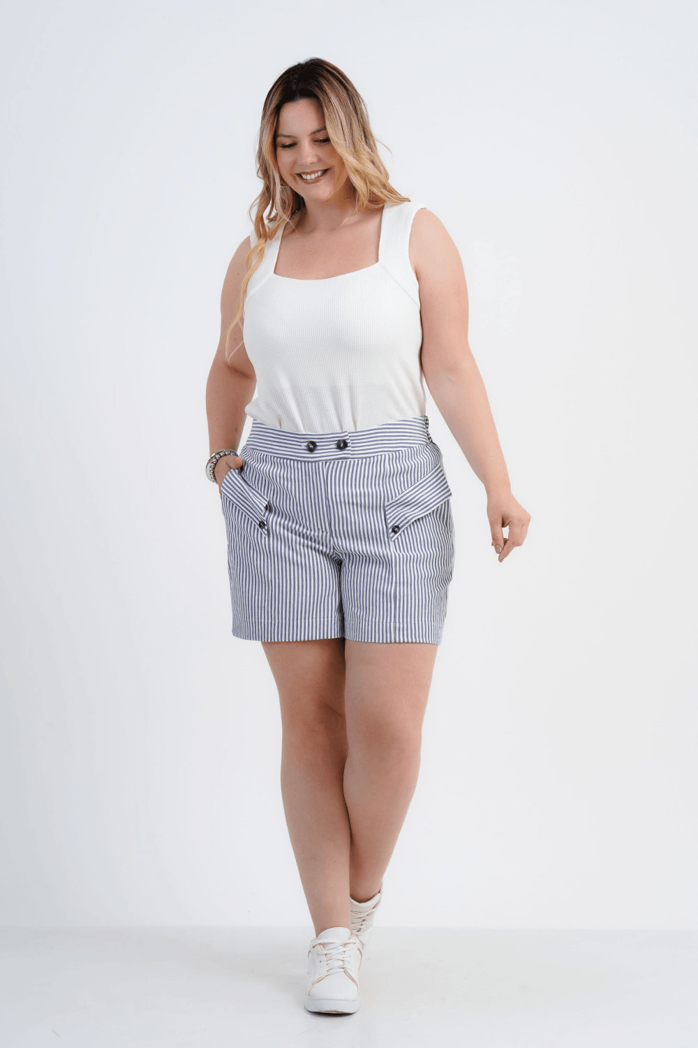 SHORTS FEMININO LISTRADO ANELISE
